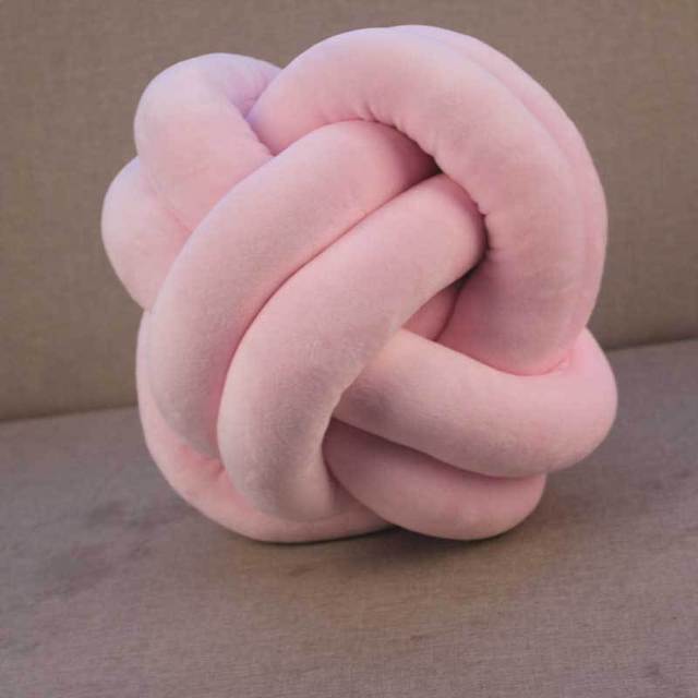 Knot Ball Pillow and Twisted Flower Cushion